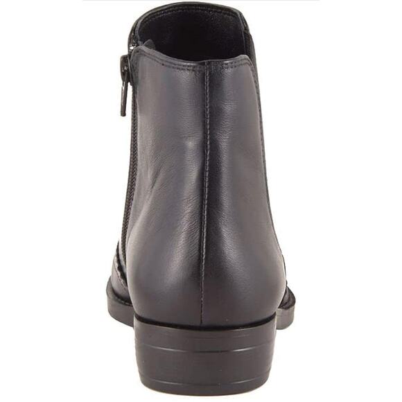 David Tate Tilly Black Nappa Leather Bootie Size 7 WW, Ankle Height, Zip Closure - Picture 3 of 8